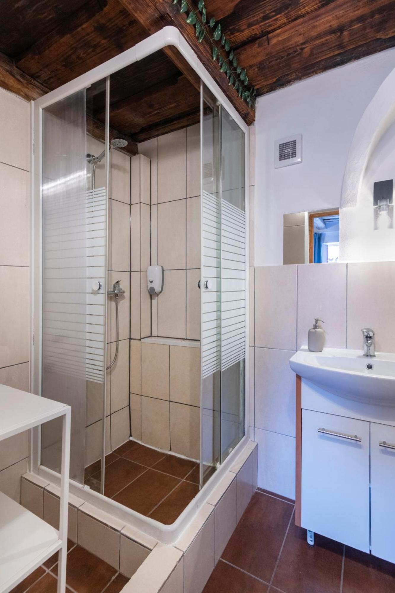20 Seconds To Charles Bridge Apartment Prague Luaran gambar