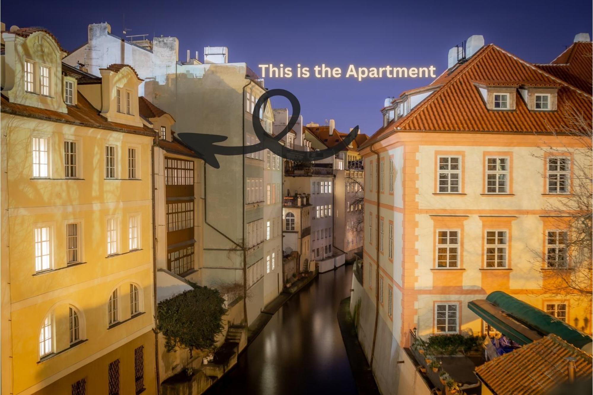 20 Seconds To Charles Bridge Apartment Prague Luaran gambar